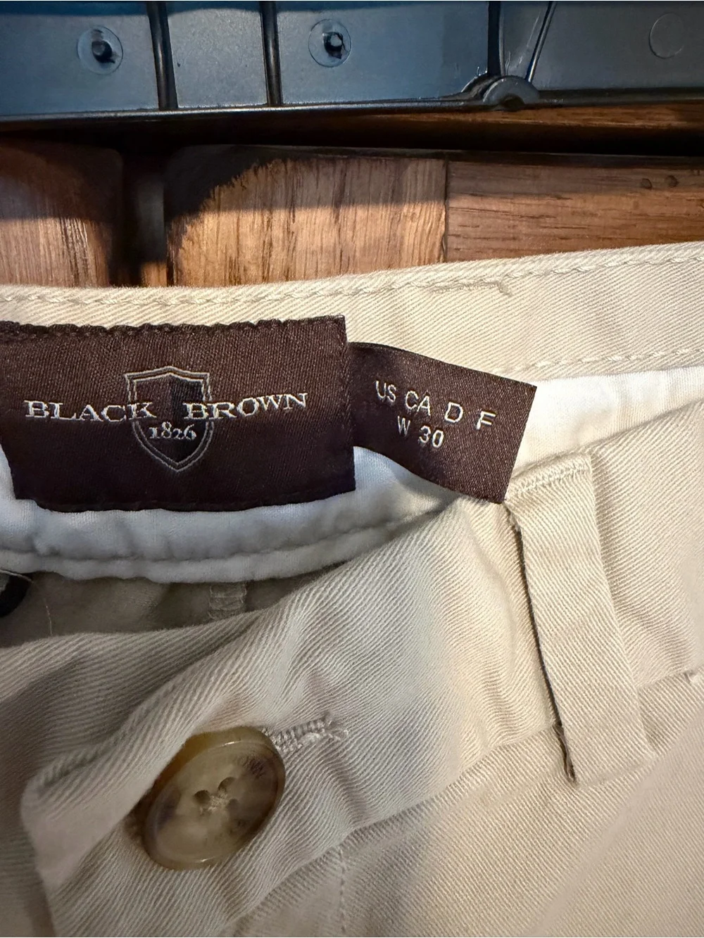 Black Brown Men’s Khaki Chinos Shorts W30